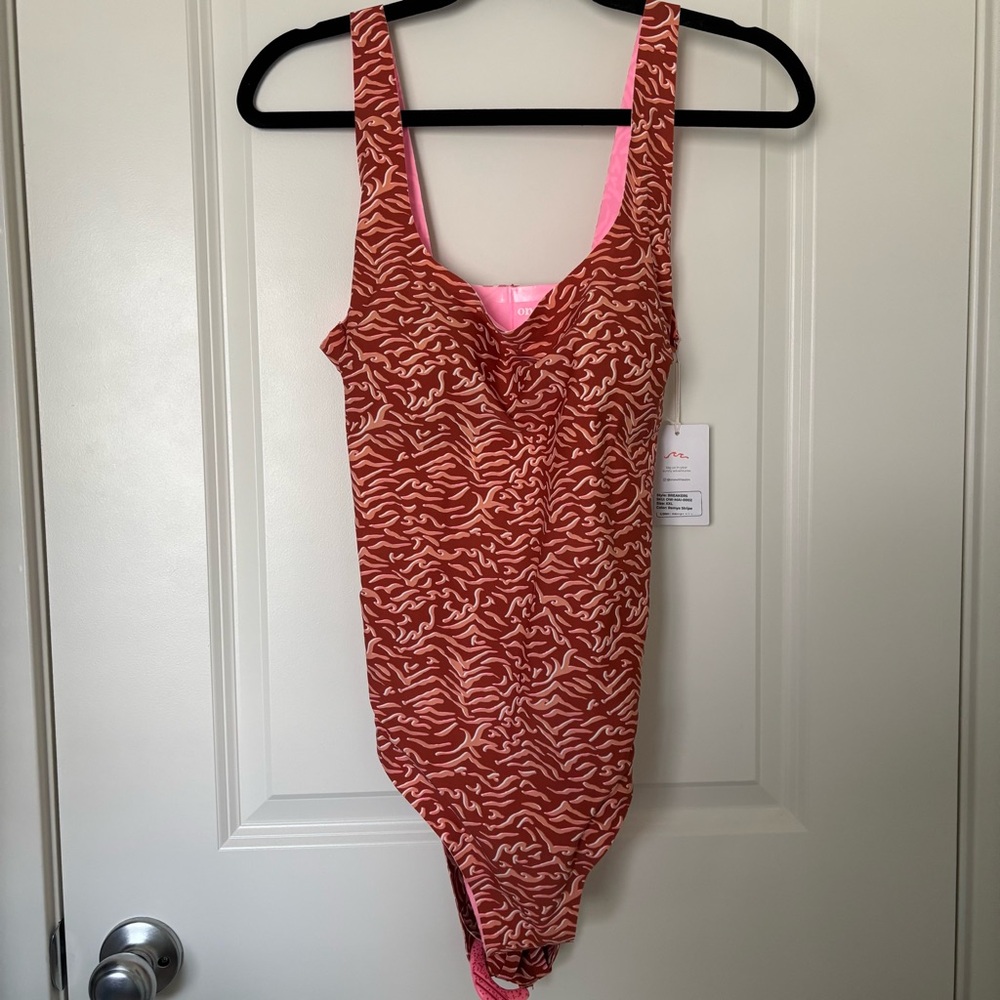 OneWith one piece swimsuit size 2XL